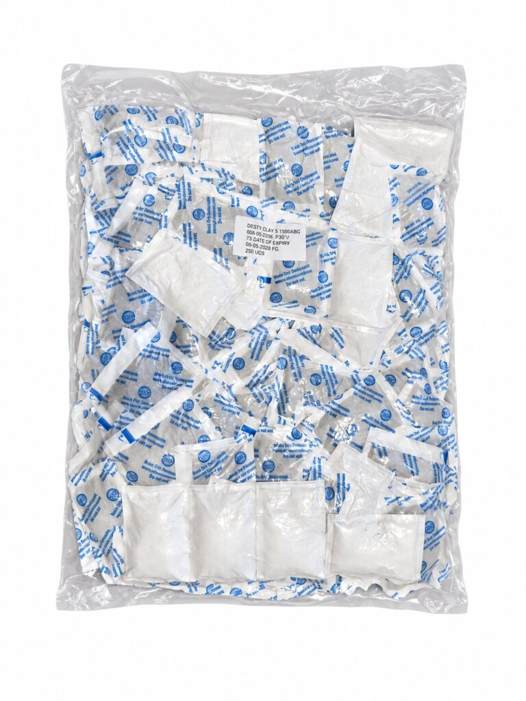 ES Basic Dry sachets packed in a clear plastic film bag